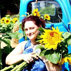 Meet your Posher, Lilith